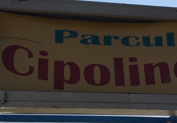 Copiii din Isaccea merită un loc de joacă în care să se simtă în siguranță!