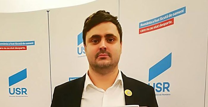 Proiectul USR pentru combaterea știrilor false în sănătate, adoptat de Camera Deputaților